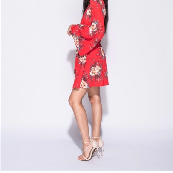 🔥🔥Gorjess Bali mini dress🔥🔥 - Picture 3 of 5